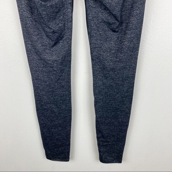 Athleta Quest Chaturanga Tight Leggings Heathered Black Size S - Picture 7 of 10